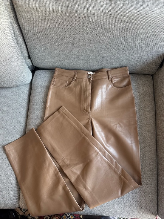 Aritzia Pants - Aritzia Faux Leather Pants